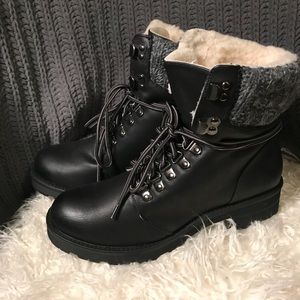 New combat boots